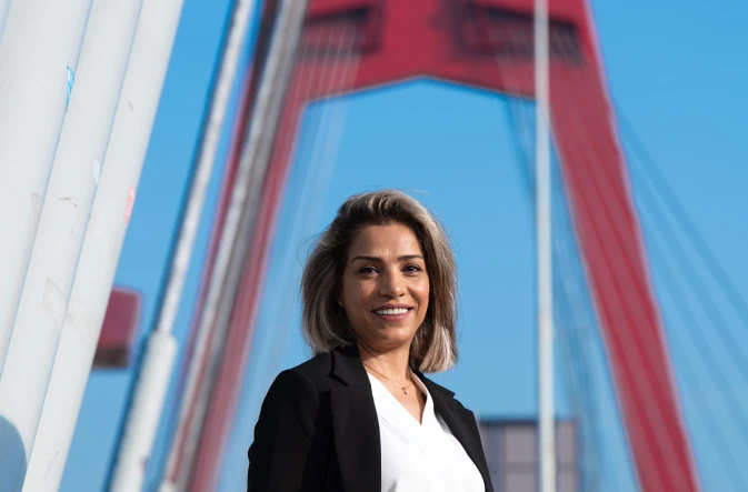 Service Coördinator Farzaneh 10 jaar in dienst: “ÆVO is voor mij familie geworden.”
